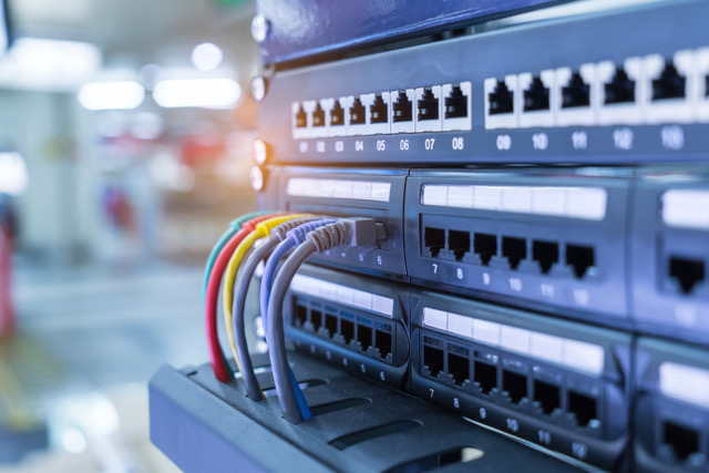 The Power of Remote Hands Services: 10 Secrets Your Data Center Isn’t Telling You