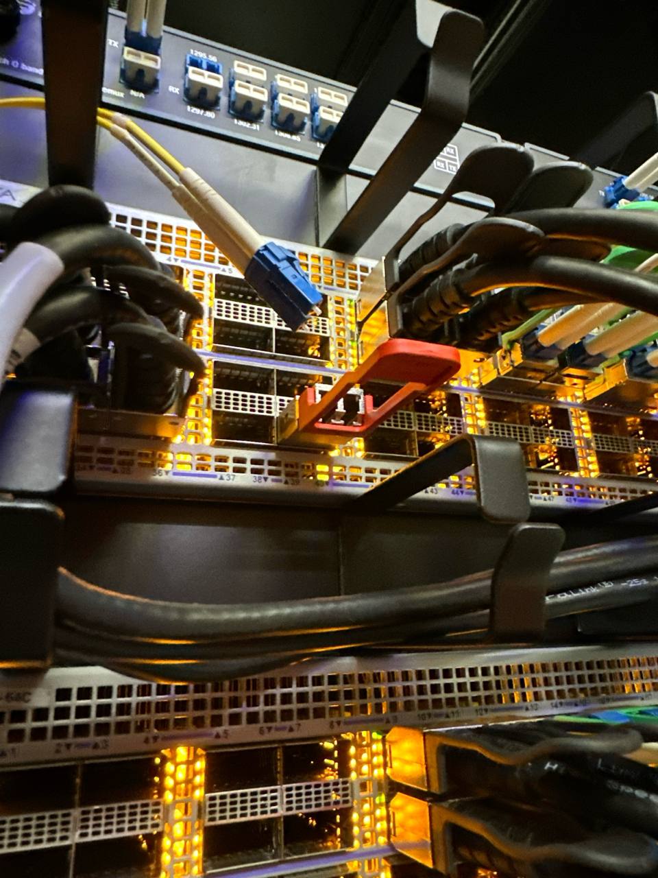 Data Center Smart Hands Services: Enhancing Operational Efficiency | Reboot Monkey